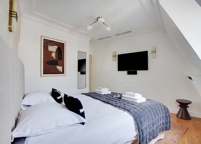 Sumptuous Apartment - 4Ch-8P - Champs Elyseees