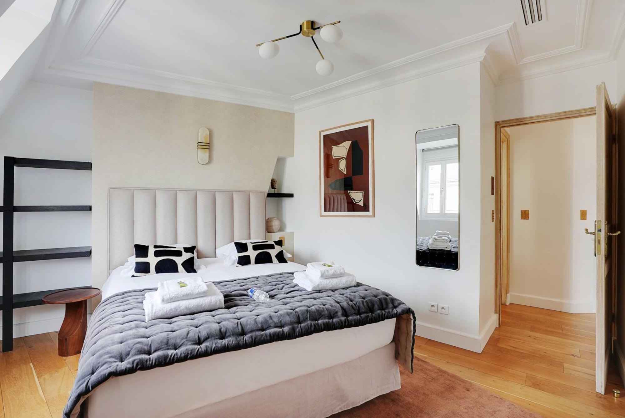 Appartement Sumptuous - 4ch-8p - Champs Elyseees *