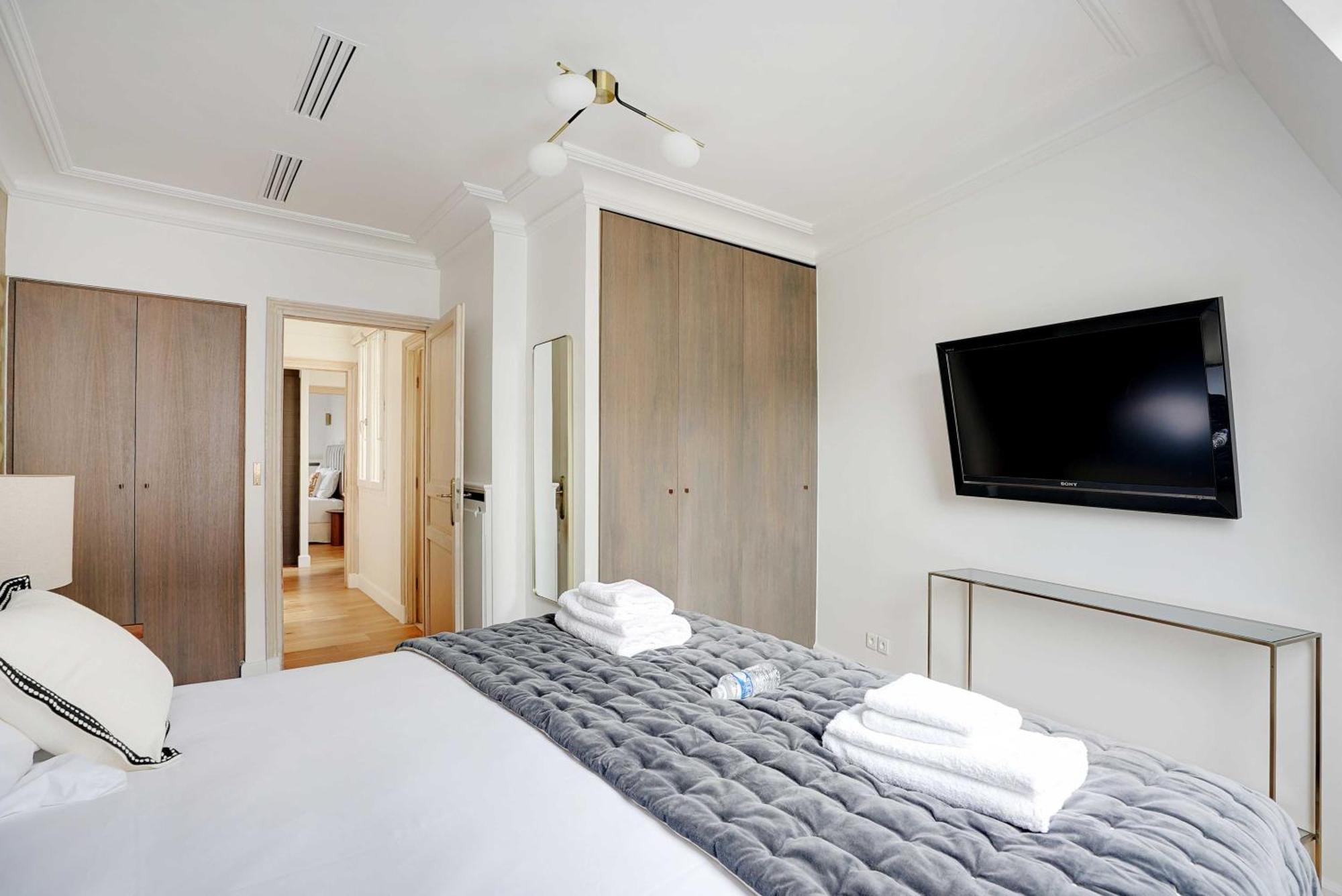 Appartement Sumptuous - 4ch-8p - Champs Elyseees